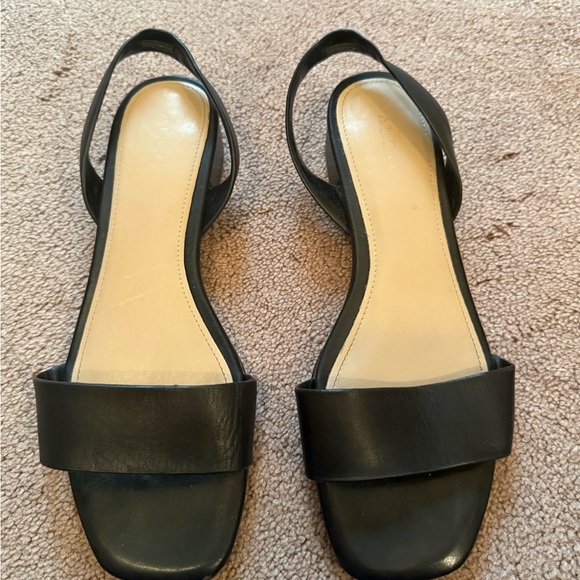 Black Sandals - Picture 3 of 3